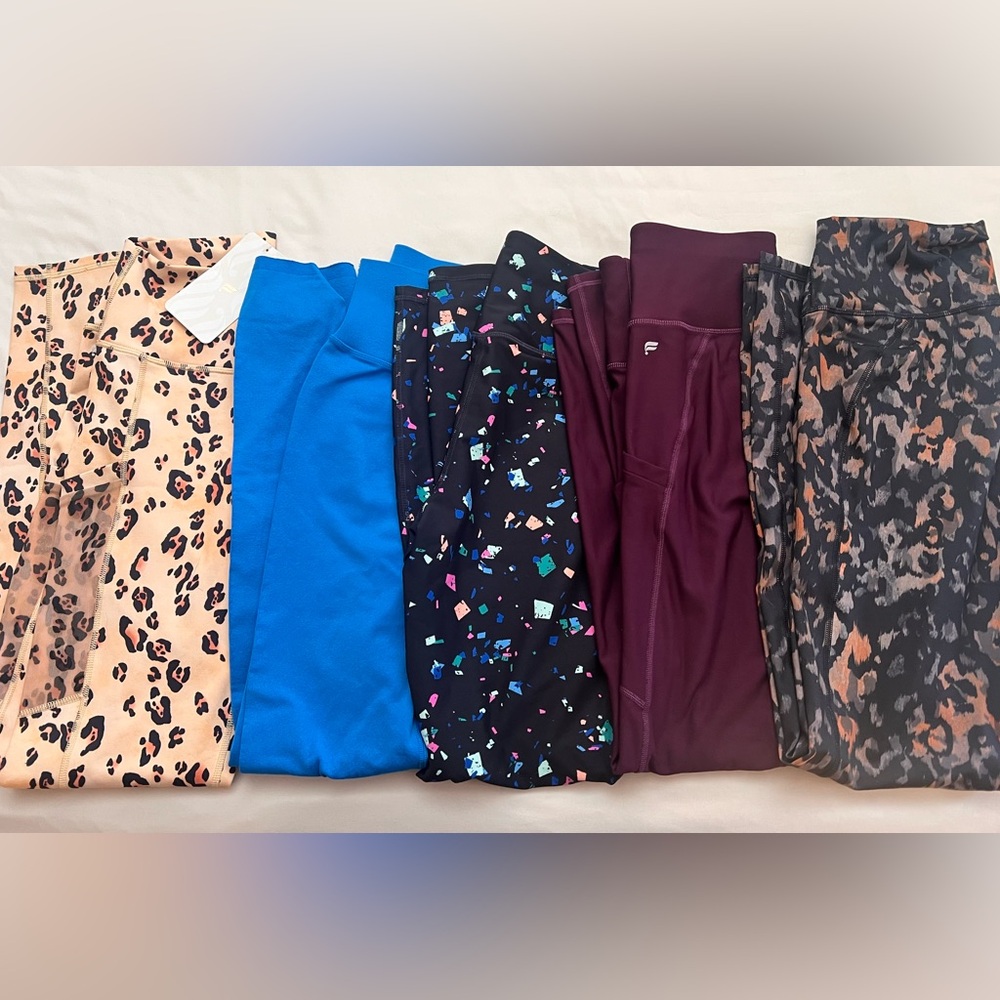 Women’s Bundle FABLETICS Leggings NWT/LIKE NEW Gym Yoga Sz M Tall